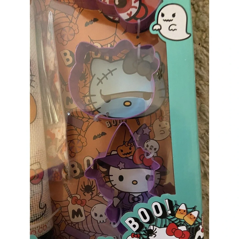 Hello Kitty Happy Halloween 45 Piece Cookie Baking Set NIB Sanrio
